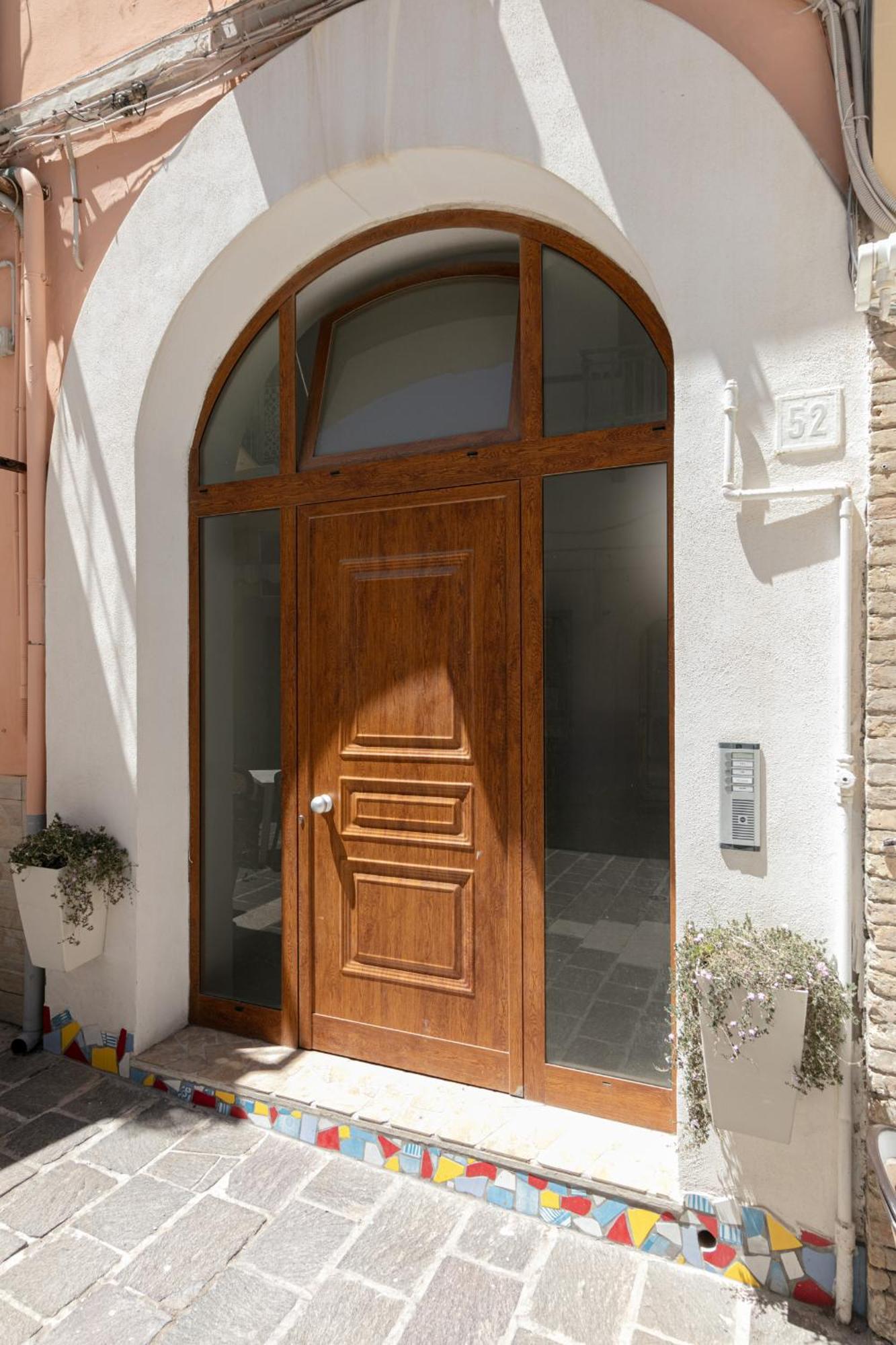 Dea Apartrooms Termoli Extérieur photo