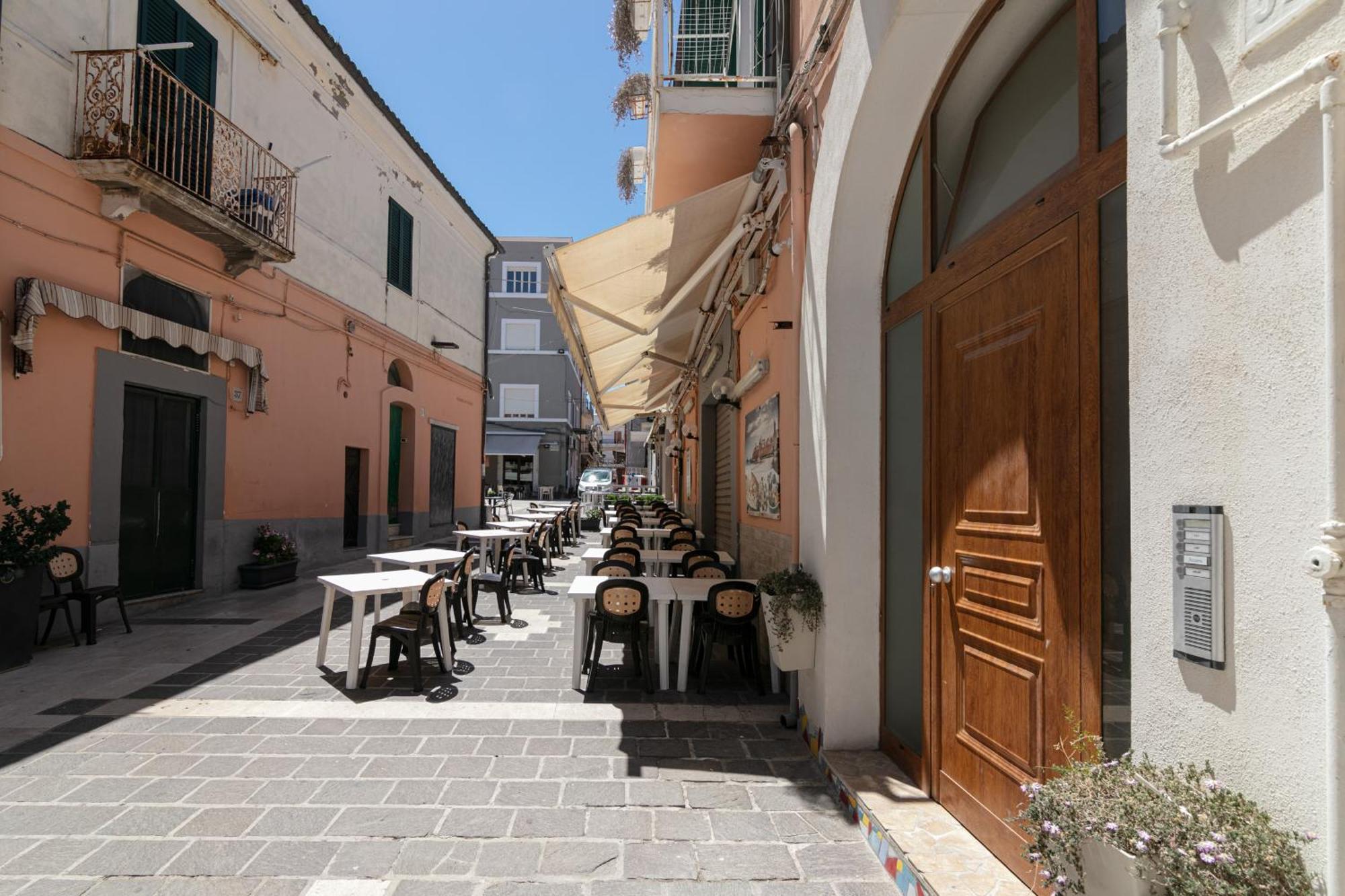Dea Apartrooms Termoli Extérieur photo